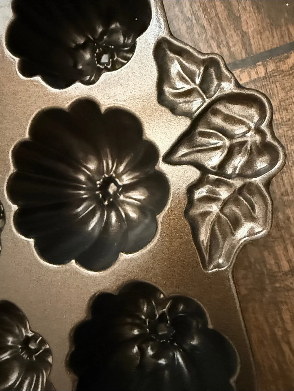 Nordic Ware inside pan